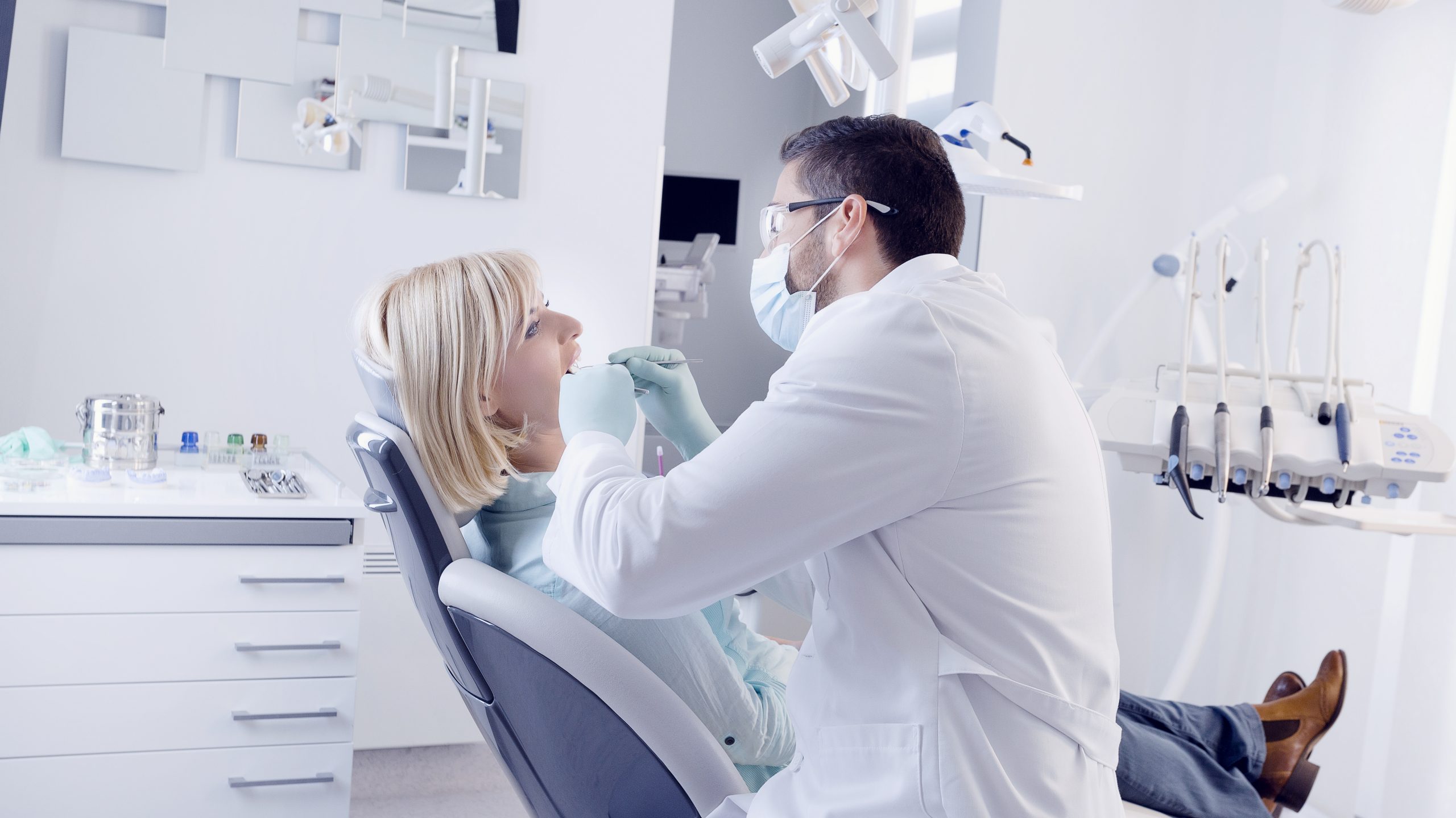 Dentist in Bell, FL